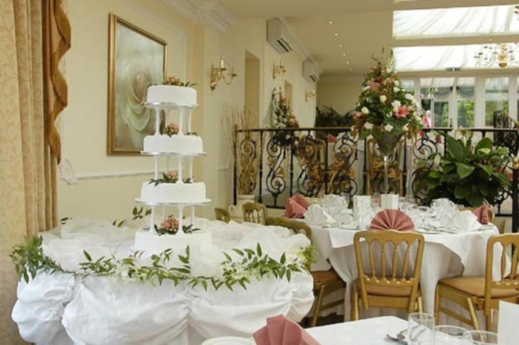 Ardmore House Hotel St Albans Exterior photo